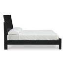  Size_Queen  -- Signature Design by Ashley Danziar Panel Bed IMAGE 3